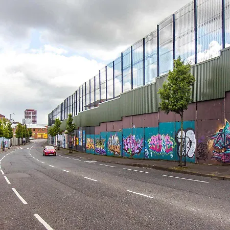 The Lucky Oak Apartment Belfast Exterior photo